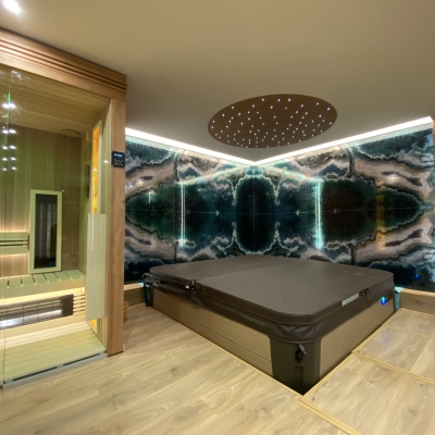 Wellness_pihenoagy_sofal_01.jpg